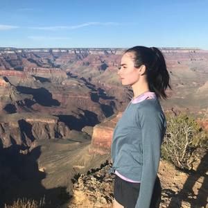 Meet your Posher, Samantha